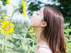 女人梦见吃紫色的葡萄,女人梦见吃紫色的葡萄而且又大又长